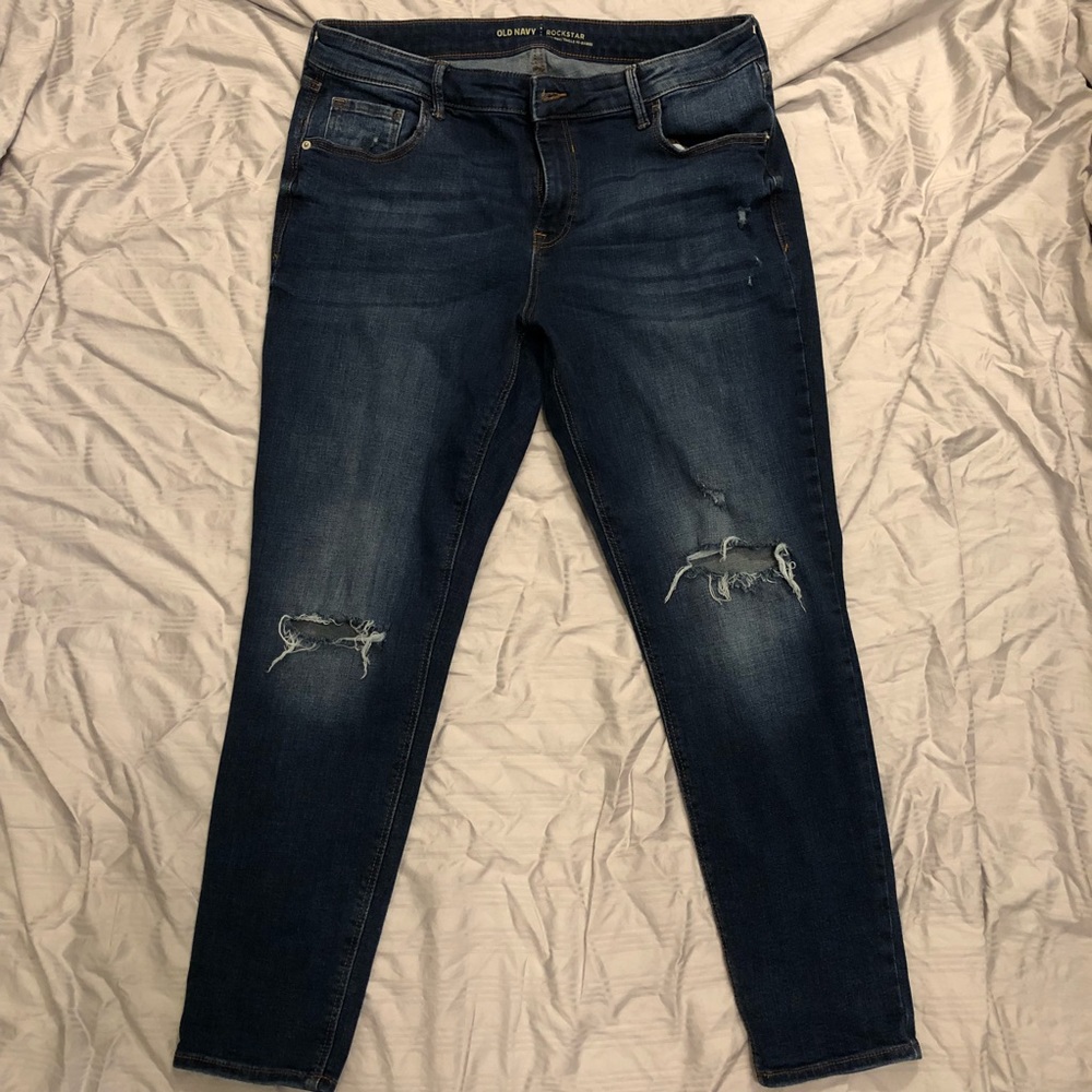 Old Navy Rockstar Skinny Jeans - size 16